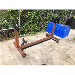 PIPE STAND ON WHEELS