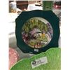 Image 2 : Shelf Lot of Collectible China