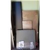 Image 1 : MOVIE SET PIECES