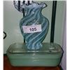 Image 1 : VINTAGE FIREKING JADEITE BUTTER DISH & FENTON ART GLASS VASE