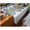 Image 1 : COMPLETE DOUBLE BED - MOVIE PROP