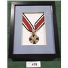 Image 1 : LARGE WWII NAZI RIBBON & MEDAL IN DISPLAY CASE - REPRODUCTION