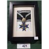 Image 1 : WWII NAZI MEDAL IN DISPLAY BOX - REPRODUCTION