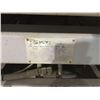 Image 4 : 1997 Skyjack scissor lift - Model 7027, 1500LBS capacity, Dual Fuel ( propane and gas), 27 foot reac