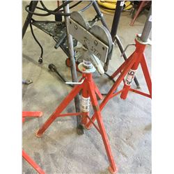 Rigid Roller Head pipe stand