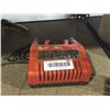 Image 1 : Milwaukee 18V Charger