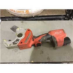 Milwaukee 12V PVC Shears with battery 