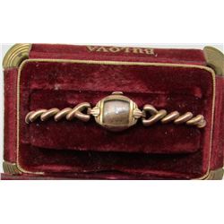 VINTAGE LADIES BULOVA WRISTWATCH.