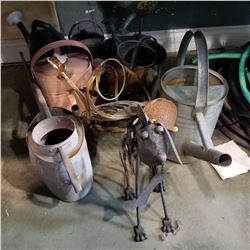 LOT OF METAL WATERING CANS AND GARDEN DECOR