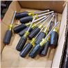Image 2 : LOT OF KLEIN AND IDEAL INDUSTRIES SCREW DRIVERS
