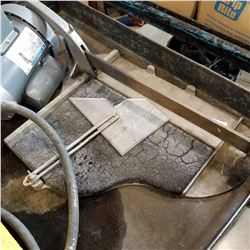 SUPERIOR TILE CUTTER