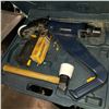 Image 2 : MASTERCRAFT FLOORING AIR NAILER