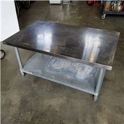 STAINLESS STEEL PREP TABLE