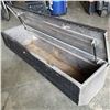 Image 3 : CHECKER PLATE TRUCK BOX