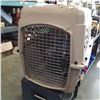 Image 1 : 2 PET KENNELS