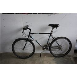 BLACK RALEIGH DEORE LX BIKE