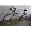 Image 3 : BLUE RALEIGH ROAD BIKE