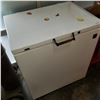 Image 2 : VIKING APARTMENT SIZE DEEP FREEZE