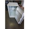 Image 6 : GOLD STAR BAR FRIDGE