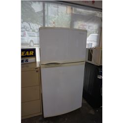 KITCHEN AID FRIDGE - WORKING