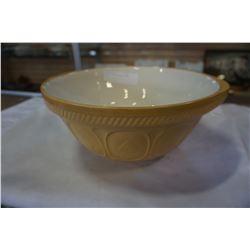 LARGE VINTAGE MIXING BOWL