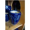 Image 2 : NEW 3 PIECE PLANTER SET