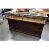 Image 1 : ANTIQUE WOOD AND GLASS DISPLAY COUNTER MADE BY IDEAL SHOW CASE AND FIXTURE CO VANCOUVER