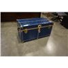 Image 1 : BLUE STORAGE TRUNK W/ INNER TRAY