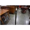 Image 3 : VINTAGE PAINTED FLOOR LAMP