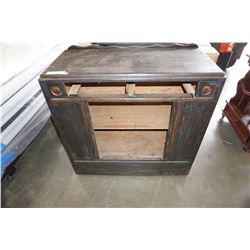 VINTAGE CABINET, NO DRAWERS