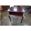 Image 1 : BOMBAY NIGHTSTAND
