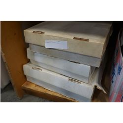 3 BOXES OF SPORTS CARDS