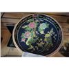 Image 2 : EASTERN HAND PAINTED MADE IN JAPAN BOWL W/ SOME CHIPS