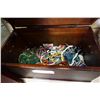 Image 2 : WOODEN BOX OF ESTATE JEWELLERY AND JEWELLERY BOX