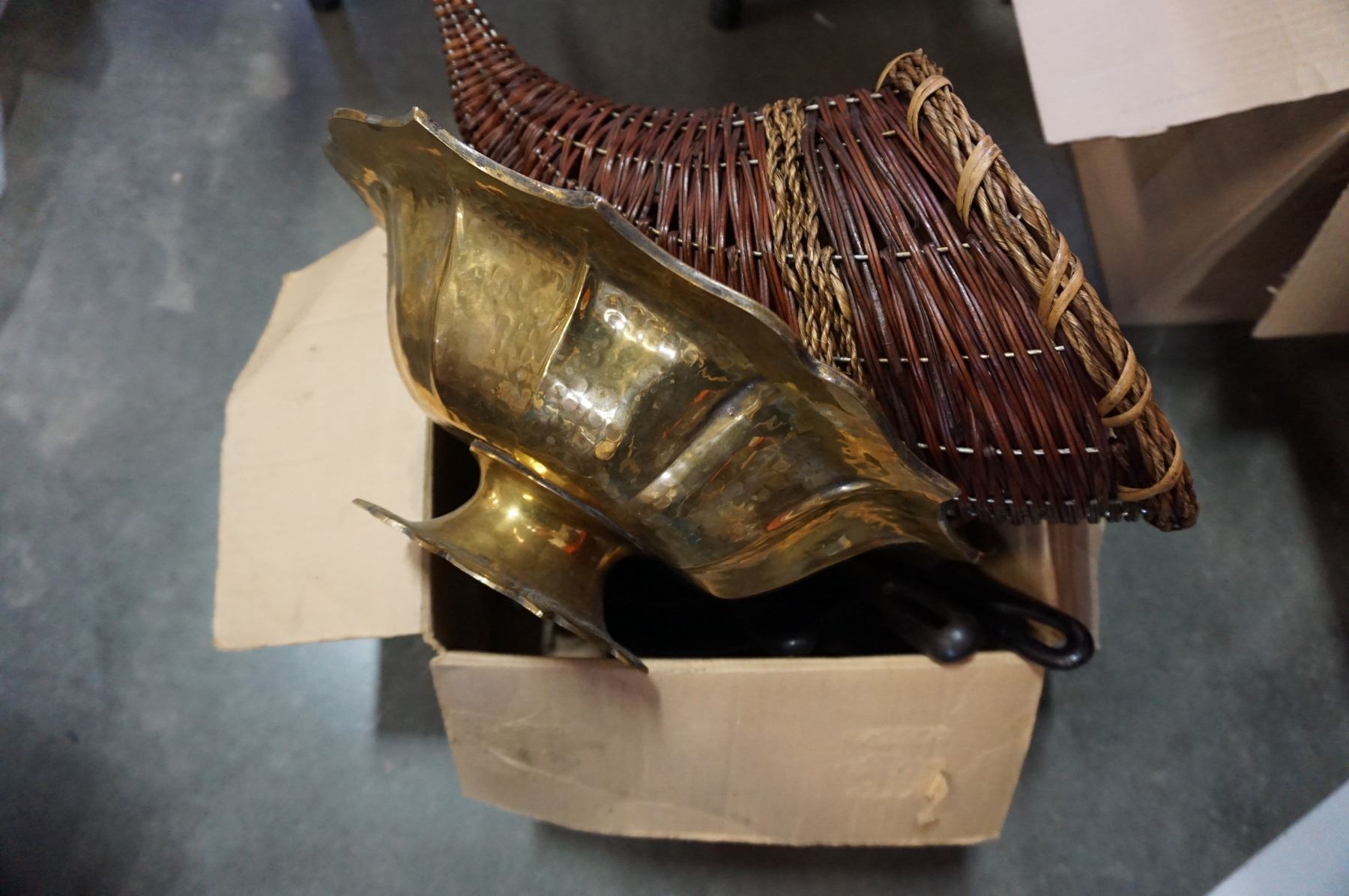 CAST IRON PANS, BRASS DISH, WOOD INSTRUMENT