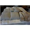 Image 1 : 5 BEIGE AS NEW ACCENT PILLOWS AND FLEECE BLANKET