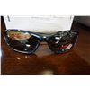 Image 2 : 12 PAIRS NEW RYDERS SUNGLASSES, FITS SMALL FACES RETAIL $39 EACH