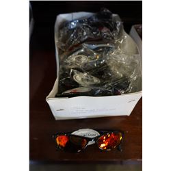 12 PAIRS OF NEW RYDERS SUNGLASSES RETAIL $20-36 EACH