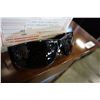 Image 2 : 12 NEW PAIRS RYDERS CASUAL STYLE SUNGLASSES RETAIL $20 EACH