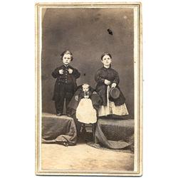 CDV  LITTLE PEOPLE FAMILY & BABY