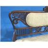 Image 2 : VICTORIAN MAHOGANY SETTEE