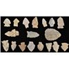 Image 11 : ANASAZI INDIAN ARROW HEADS AND SPEAR POINTS