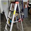 Image 3 : 6FT VERNER ALUMINUM A-FRAME LADDER