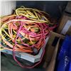Image 2 : TOTE FULL OF EXTENTION CORDS