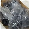 Image 2 : BOX OF CASTORS