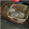 Image 1 : BOX OF SWIVEL CASTORS