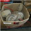 Image 2 : BOX OF SWIVEL CASTORS