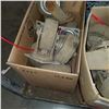 Image 3 : BOX OF SWIVEL CASTORS
