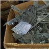 Image 3 : BOX OF NEW BUILDING HANGERS