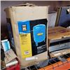 Image 1 : POWERFIST 9.2 GALLON WATER PRESSURE TANK NEW